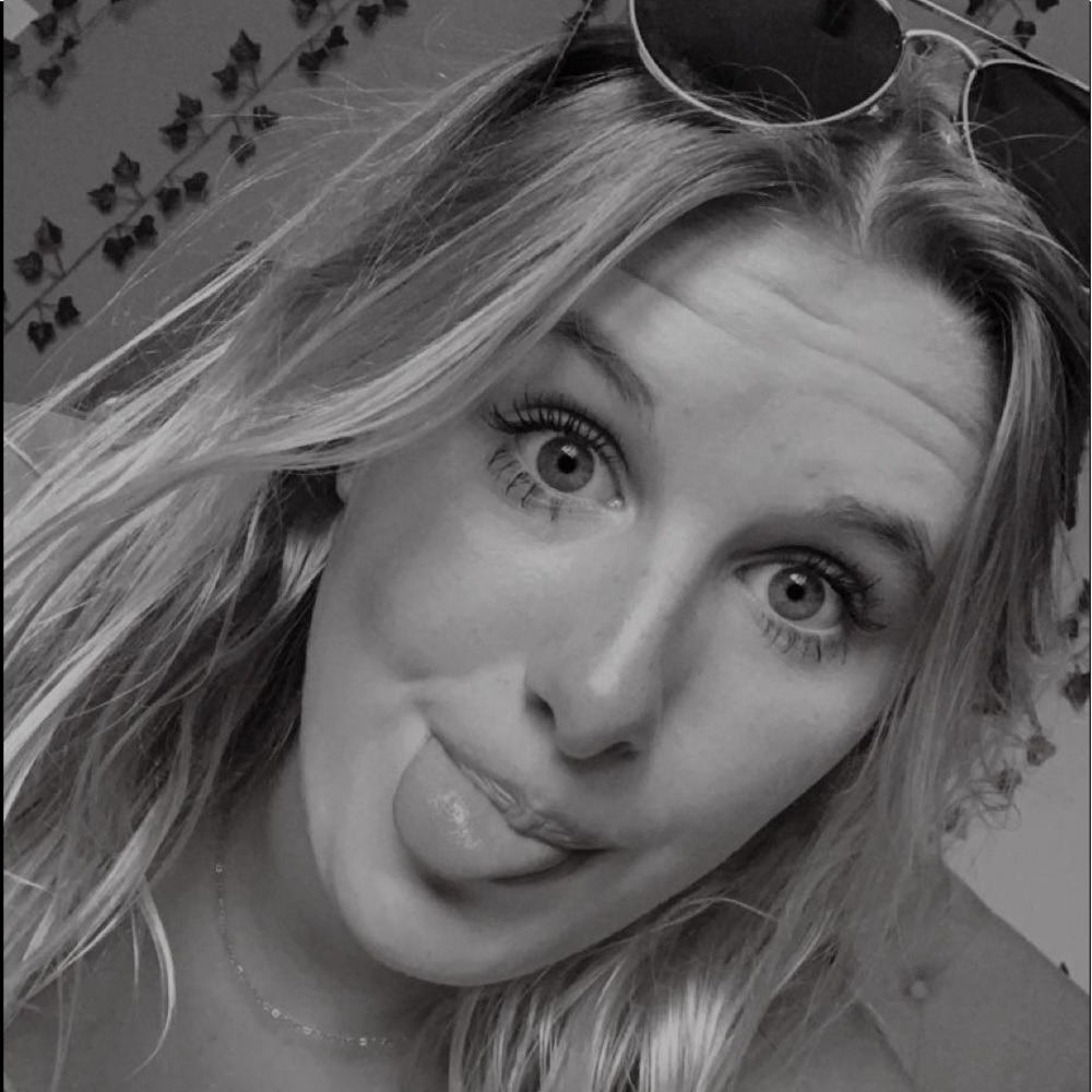 Meet your Posher, Ellie